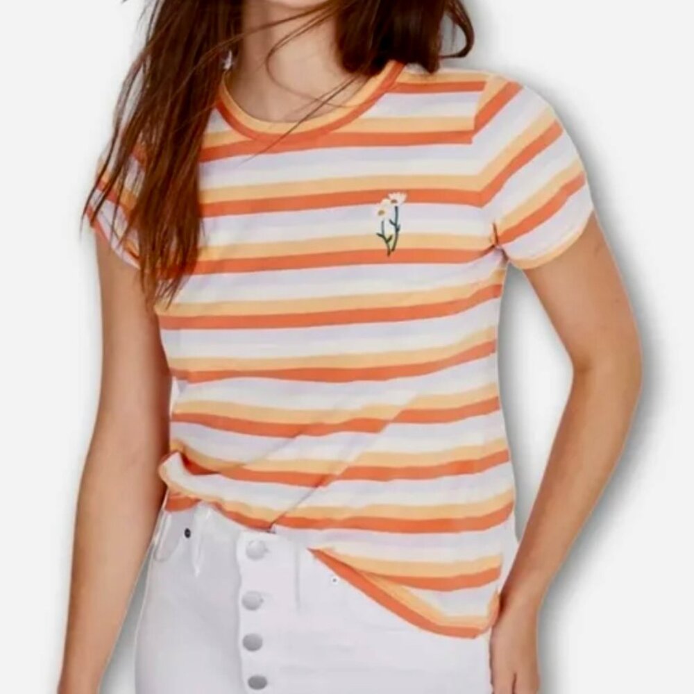 Madewell Embroidered Flower Tee